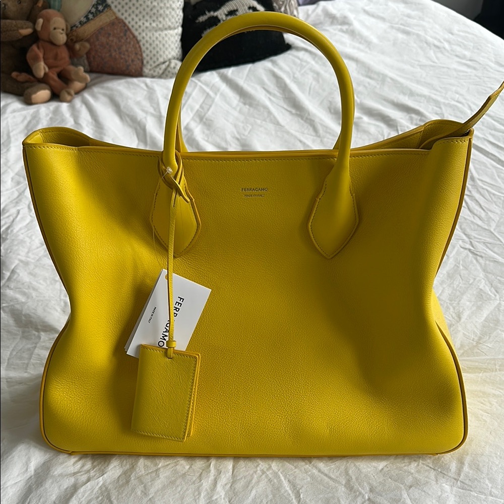 Ferragamo Yellow Leather Tote Bag, XL